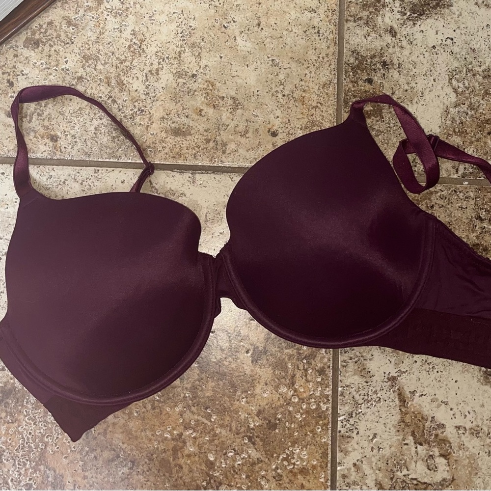 Pink VS Dark Purple T-shirt Bra